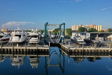 Norseman Travel Lift