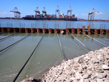 Kingston Wharves Berth Bulkhead Replacement